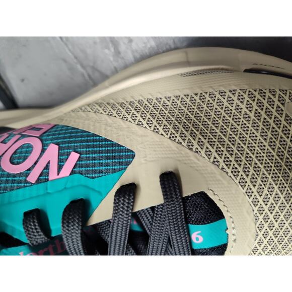 The North Face Women’s VECTIV Enduris 3 Trail Running Shoes – Size US 10 – NEW - Picture 12 of 13